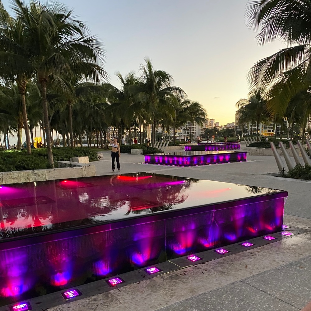 Meet your Posher, Aliza